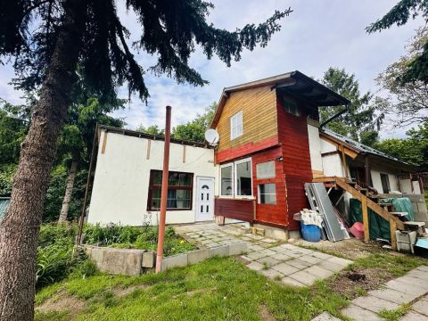 Eladó Ház 2051 Biatorbágy 