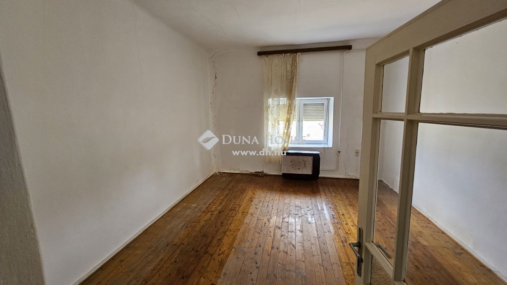 4400 Nyíregyháza , Debreceni és Simai út közelében — 1/16