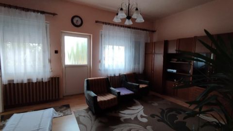 Eladó Ház 5111 Jászfelsőszentgyörgy , 5111 Jászfelsőszentgyörgy, Csendes