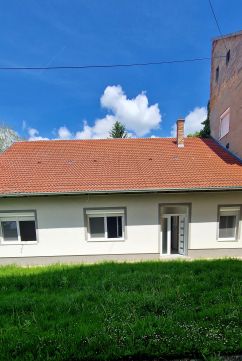 Eladó Lakás 7400 Kaposvár , Központi utca