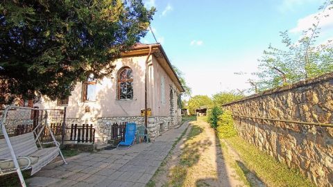 Eladó Lakás 2100 Gödöllő , 2100 Gödöllő, csendes