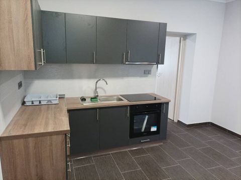 Kiadó Lakás 7623 Pécs 