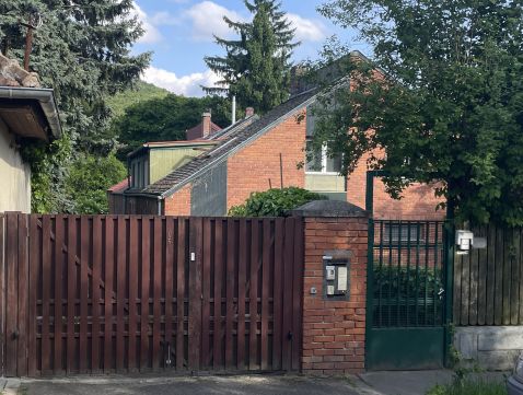 Eladó Lakás 2092 Budakeszi , Sorházi lakás a Petőfi utcában