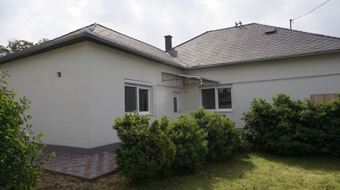 Eladó Ház 5350 Tiszafüred 