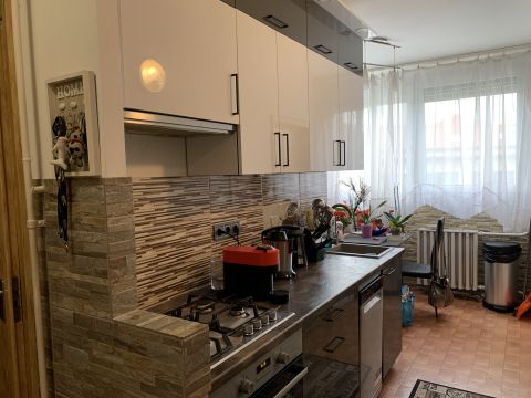 Eladó Lakás 2030 Érd , Érd központban