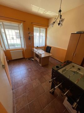 Eladó Ház 9025 Győr , Kossuth Lajos Iskola közelében
