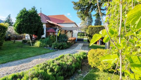 Eladó Ház 8852 Zákány , Zákányban felújított egyedi ház gyönyörű telekkel! 