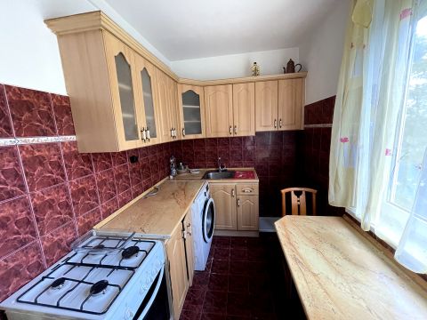 Eladó Lakás 8200 Veszprém 