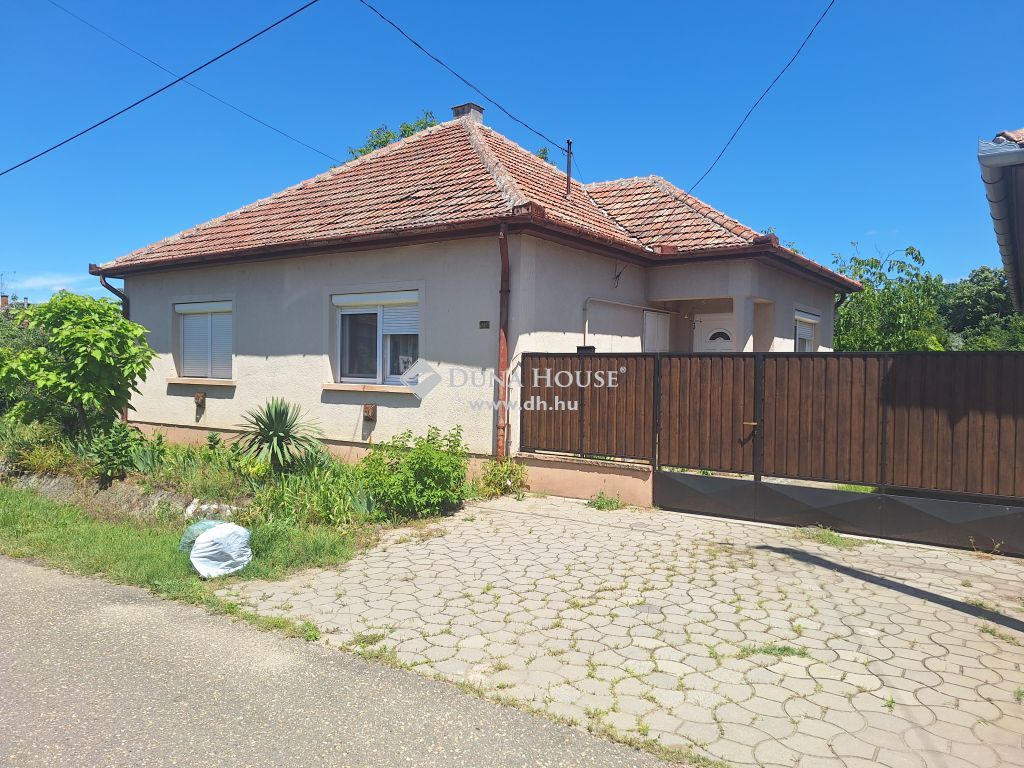 6422 Tompa — 1/22