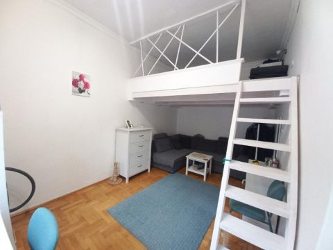 Eladó Lakás 1134 Budapest 13. kerület , 1134 Budapest 13, Lőportárdűlő (csendes)