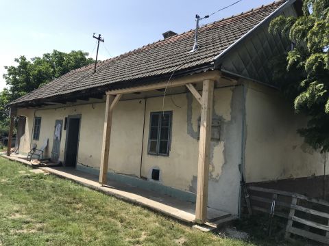 Eladó Ház 7003 Sárbogárd 