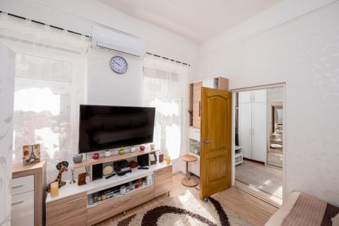 Eladó Lakás 1085 Budapest 8. kerület 