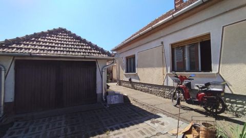 Eladó Ház 5100 Jászberény 5100 Jászberény, Központi