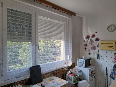 Eladó Lakás 9200 Mosonmagyaróvár , Móra Ferenc utca közelében