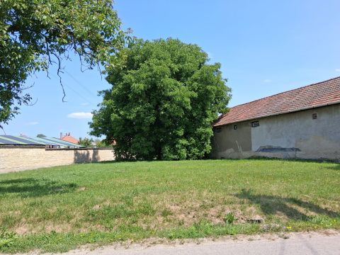Eladó Telek 3800 Szikszó 