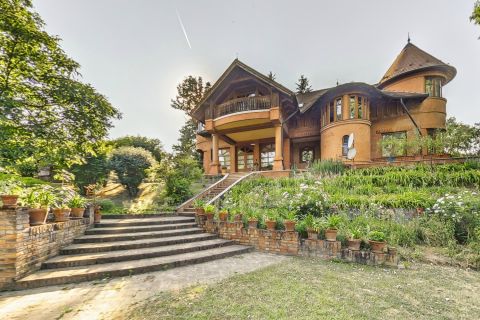 Eladó Ház 5462 Cibakháza , birtok, amely festői vízparti környezetben található!