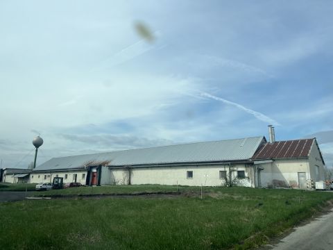 Eladó Ipari 2462 Martonvásár Martonvásár
