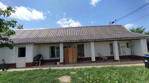 Eladó Ház 2764 Tápióbicske , 2764 Tápióbicske, Csendes