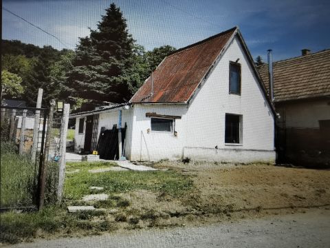 Eladó Ház 2832 Héreg 