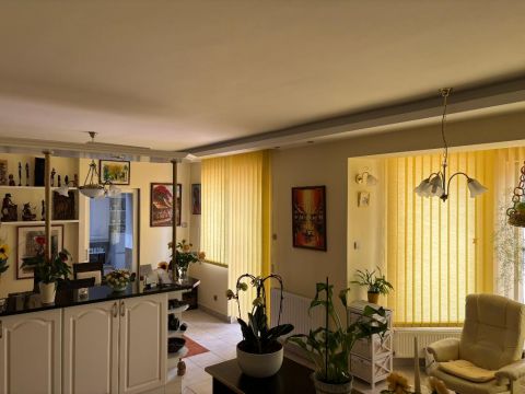 Eladó Ház 4241 Bocskaikert 4241 Bocskaikert, Családi házas övezet
