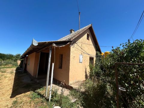 Eladó Ház 4200 Hajdúszoboszló , 4200 Hajdúszoboszló, zártkert