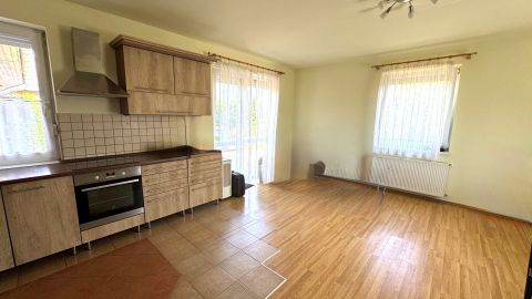 Eladó Ház 4211 Ebes , Ebes új építésű részén, aszfaltozott utcában családi ház