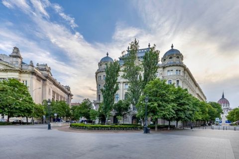 Eladó Lakás 1054 Budapest 5. kerület 