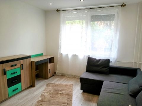 Kiadó Lakás 4029 Debrecen , A Műszaki Kar közelében