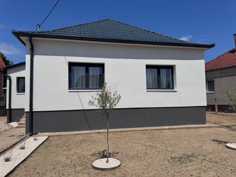 Eladó Ház 7627 Pécs Rigóder 