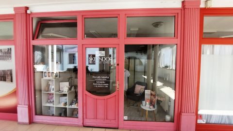 Kiadó Üzlethelyiség 9400 Sopron , Korona üzletházban kiadó, első emeleti, 26m2-es üzlet, iroda