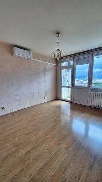 Eladó Lakás 1041 Budapest 4. kerület , Deák Ferenc utca