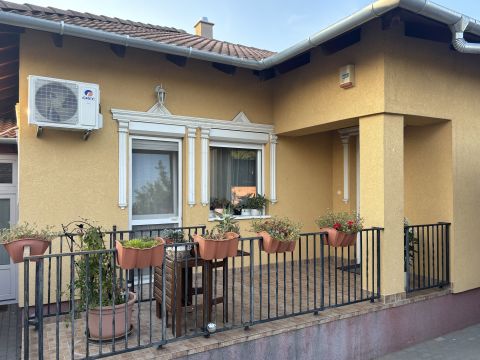 Eladó Ház 2336 Dunavarsány , Dunavarsányban csendes utcába