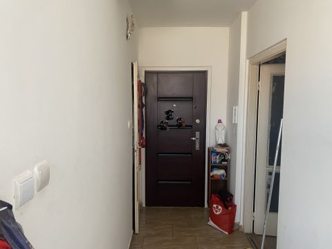 Eladó Lakás 2400 Dunaújváros Római körút