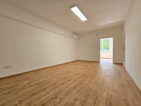 Eladó Lakás 9024 Győr Nádorvárosi felújított