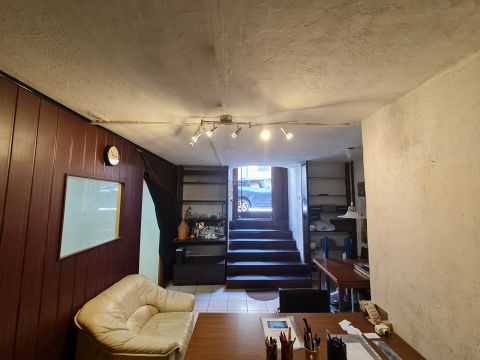 Kiadó Iroda 1024 Budapest 2. kerület , Mammut közelében