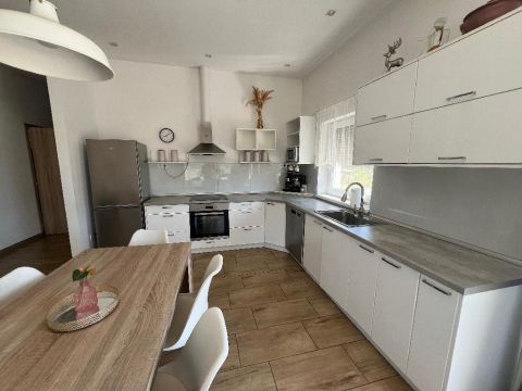 Eladó Ház 8637 Balatonőszöd , 8637 Balatonőszöd, Lakóövezet