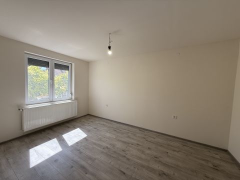 Eladó Ház 5241 Abádszalók , Abádszalók, Fehérszekér ABC