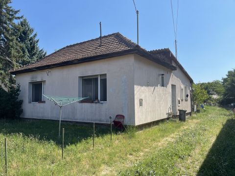 Eladó Ház 2120 Dunakeszi 