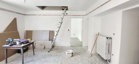 Eladó Lakás 3000 Hatvan 