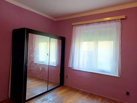 Eladó Lakás 7400 Kaposvár 