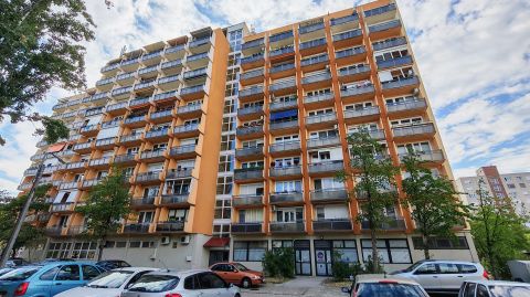 Eladó Lakás 6000 Kecskemét 