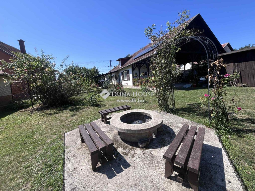 4066 Tiszacsege — 1/23