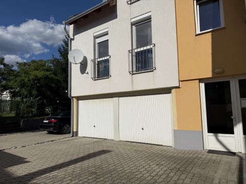 Eladó Lakás 7633 Pécs 