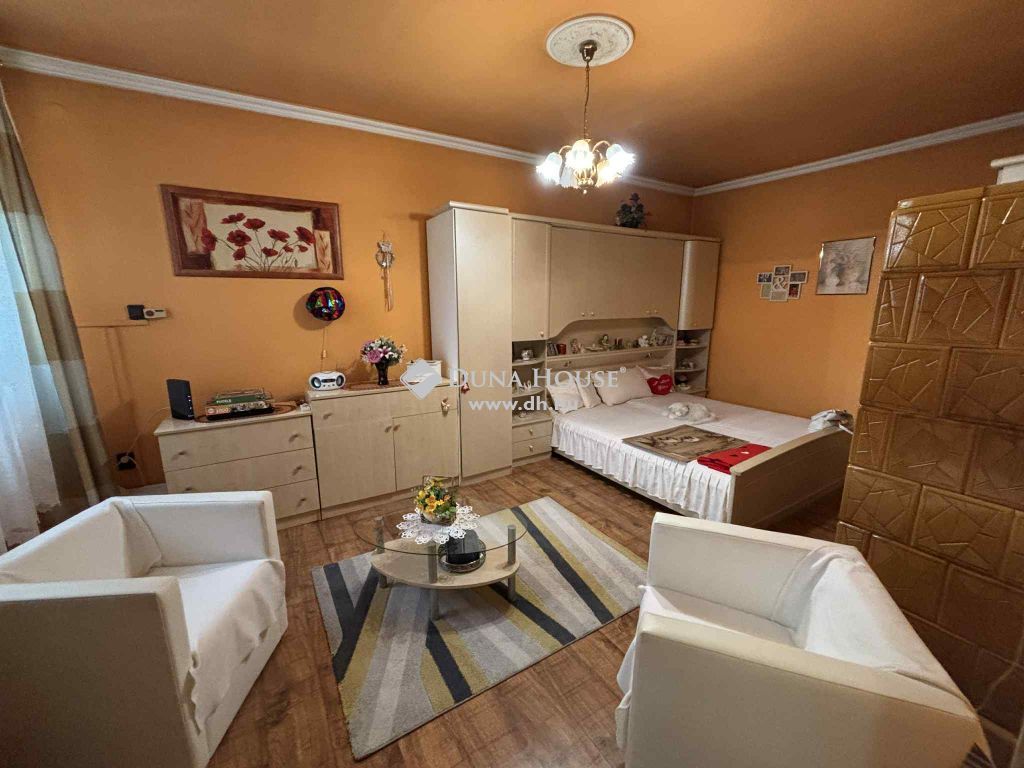 9200 Mosonmagyaróvár , Mosoni Tesco környéke — 1/13