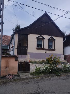 Eladó Ház 2641 Berkenye 