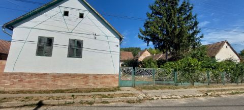Eladó Ház 7381 Ág 