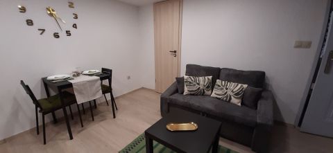 Eladó Lakás 1071 Budapest 7. kerület , Városliget közelében, felújított - egy stúdió, egy garzon