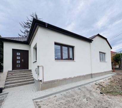 Eladó Ház 7627 Pécs Pécs, Szeder utcában felújított ház