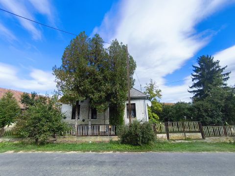 Eladó Ház 7227 Gyulaj 