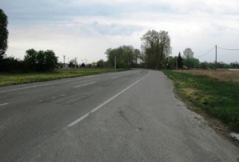 Eladó Telek 6758 Röszke 6758 Röszke, M5 közelében a röszkei út mellett